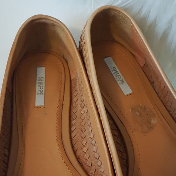 SOLD!! Geox Respira Camel Woven Leather Flats - Picture 3 of 8